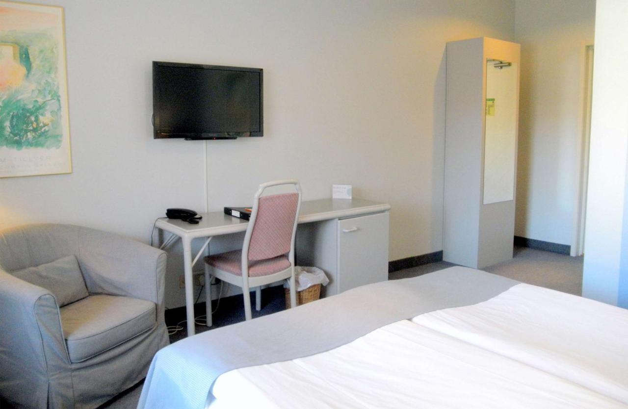 Ängelholm Hotell Erikslund מראה חיצוני תמונה